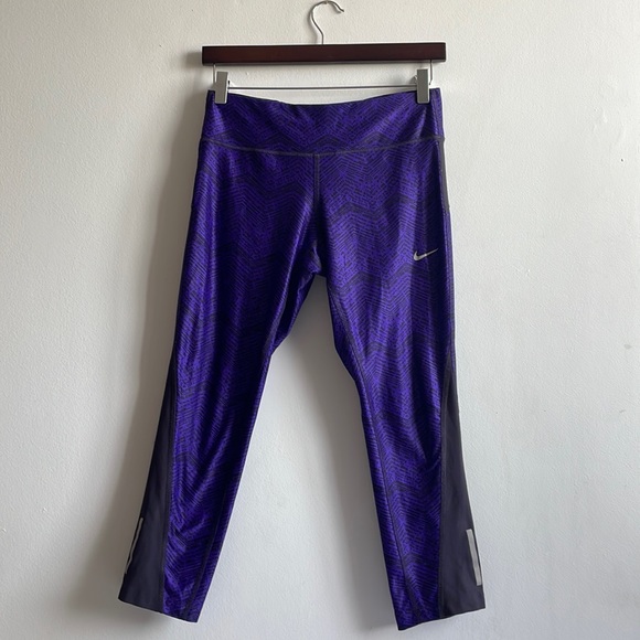 Purple Nike Drifit Capris Medium 